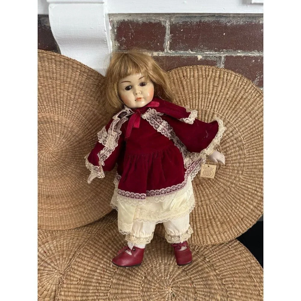 Porcelain Doll Georgette vintage